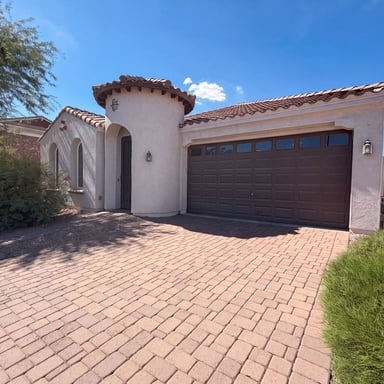 Property photo 1 of 22338 E Via De Olivos