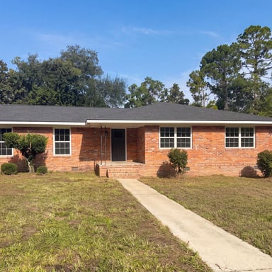 Property photo 1 of 1625 Windsor Dr