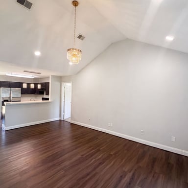 Property photo 3 of 2 Ember Way