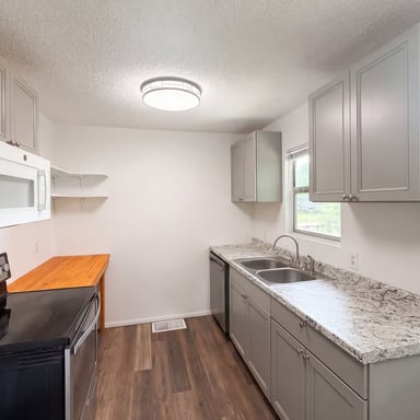 Property photo 2 of 22415 Horizon Vistas Dr