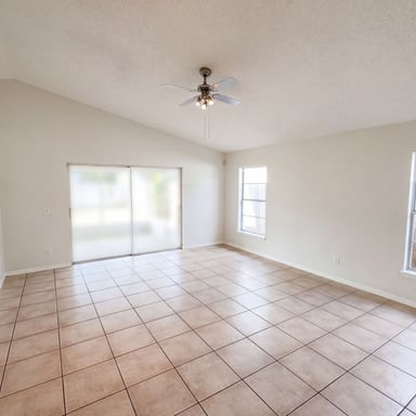 Property photo 3 of 9814 Dean Cove Ln