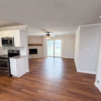 Property photo 2 of 507 Texas Trl