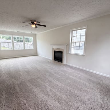 Property photo 3 of 3358 Neptune Dr