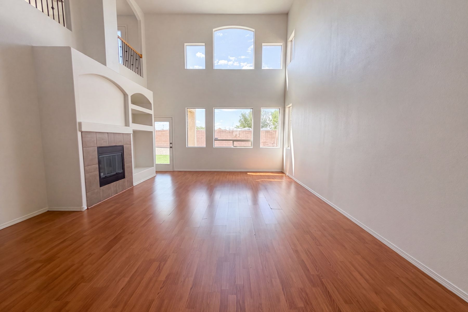 Property photo 3 of 1444 Peppoli Loop SE