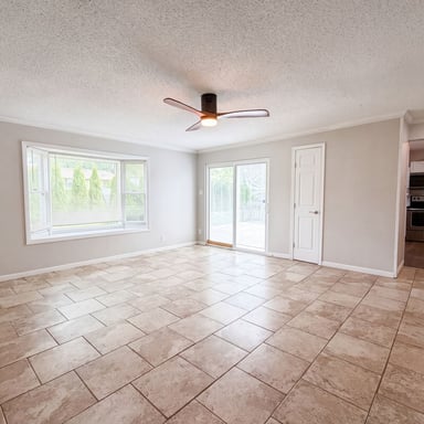 Property photo 3 of 871 Wycliffe Ct