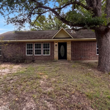 Property photo 1 of 205 Private Road 6980