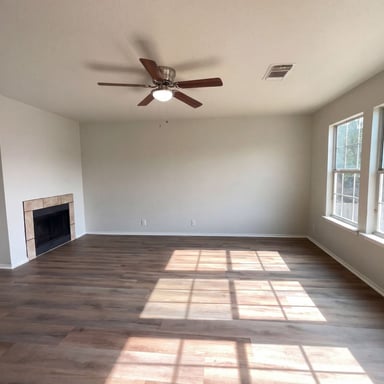Property photo 3 of 815 Grants Cyn