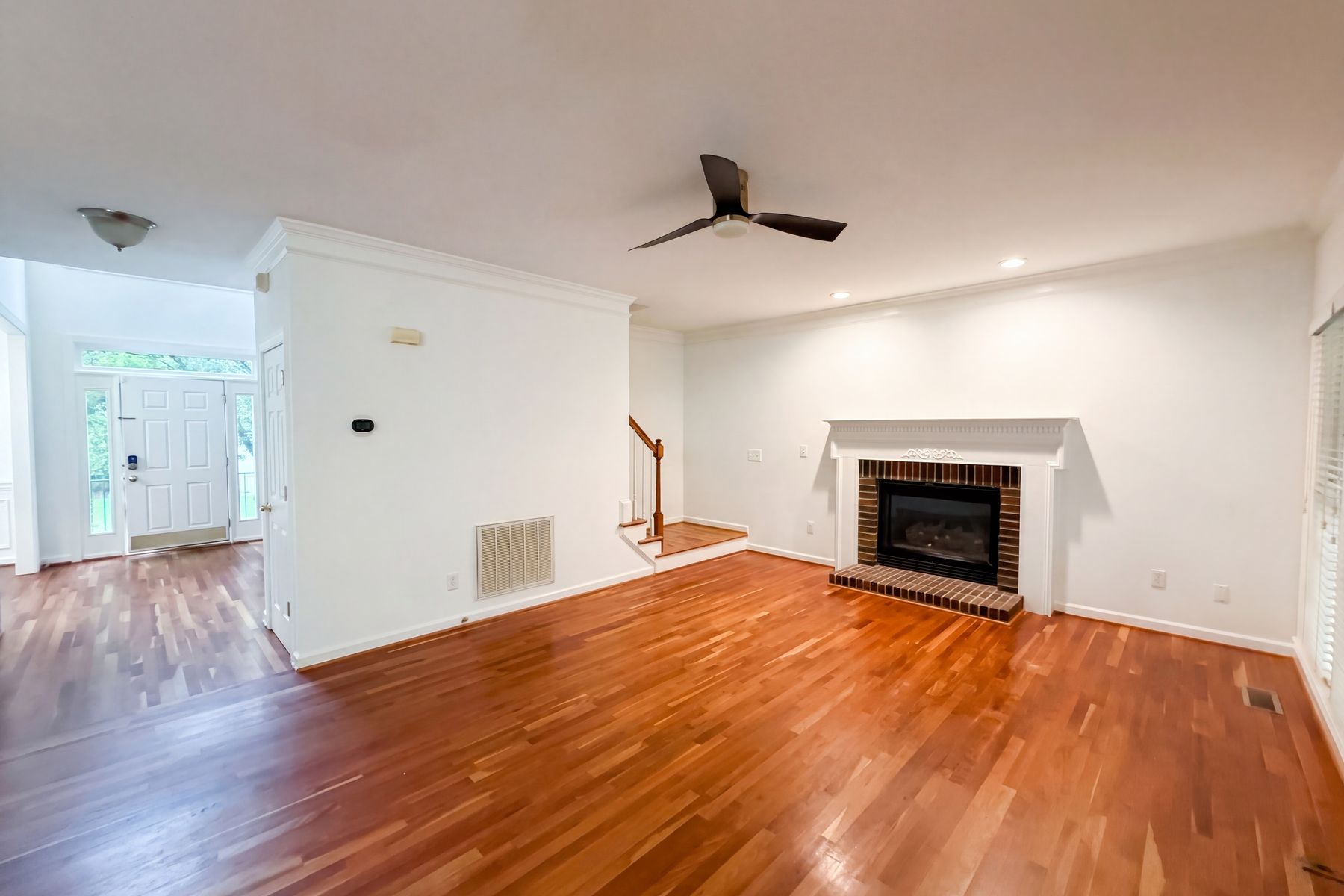 Property photo 3 of 12341 Willingdon Rd