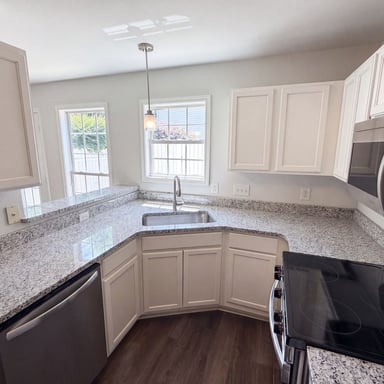 Property photo 2 of 3831 Mohawk Ct