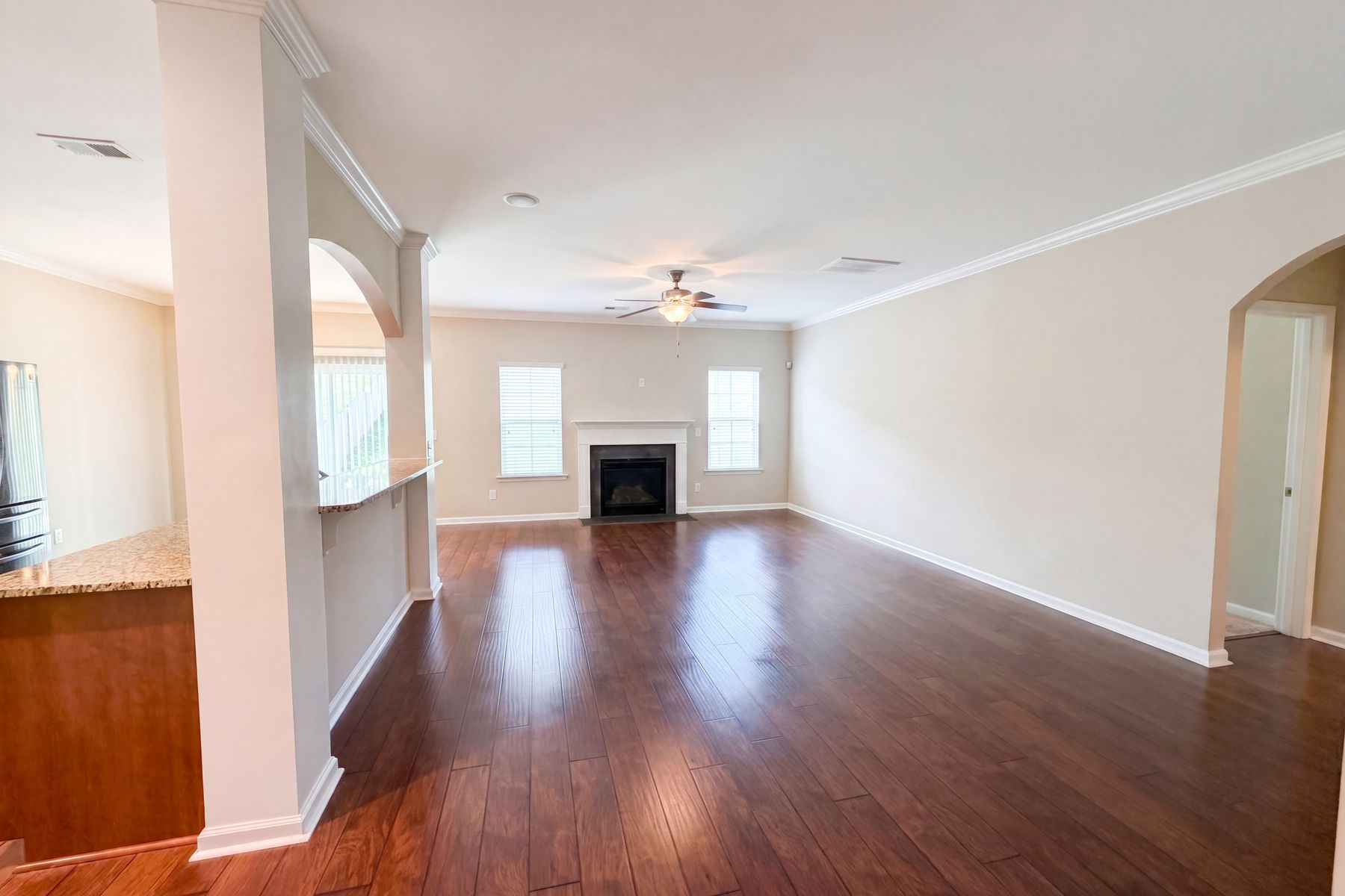 Property photo 3 of 149 Madison Park Dr