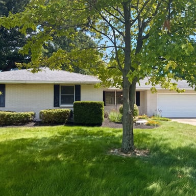 Property photo 1 of 84 Westwood Dr
