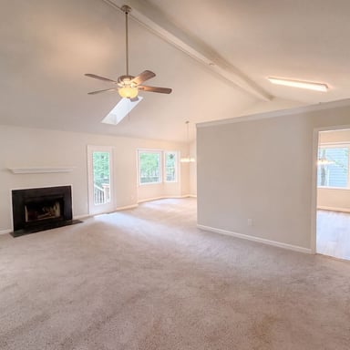 Property photo 3 of 1004 Clifford Dr