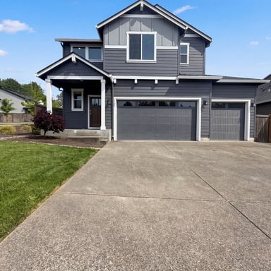 Property photo 1 of 2602 S 11th Ct