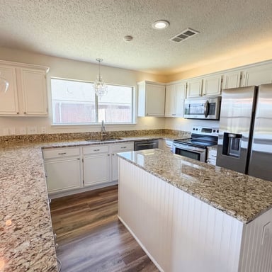 Property photo 2 of 1711 Kennedy Dr