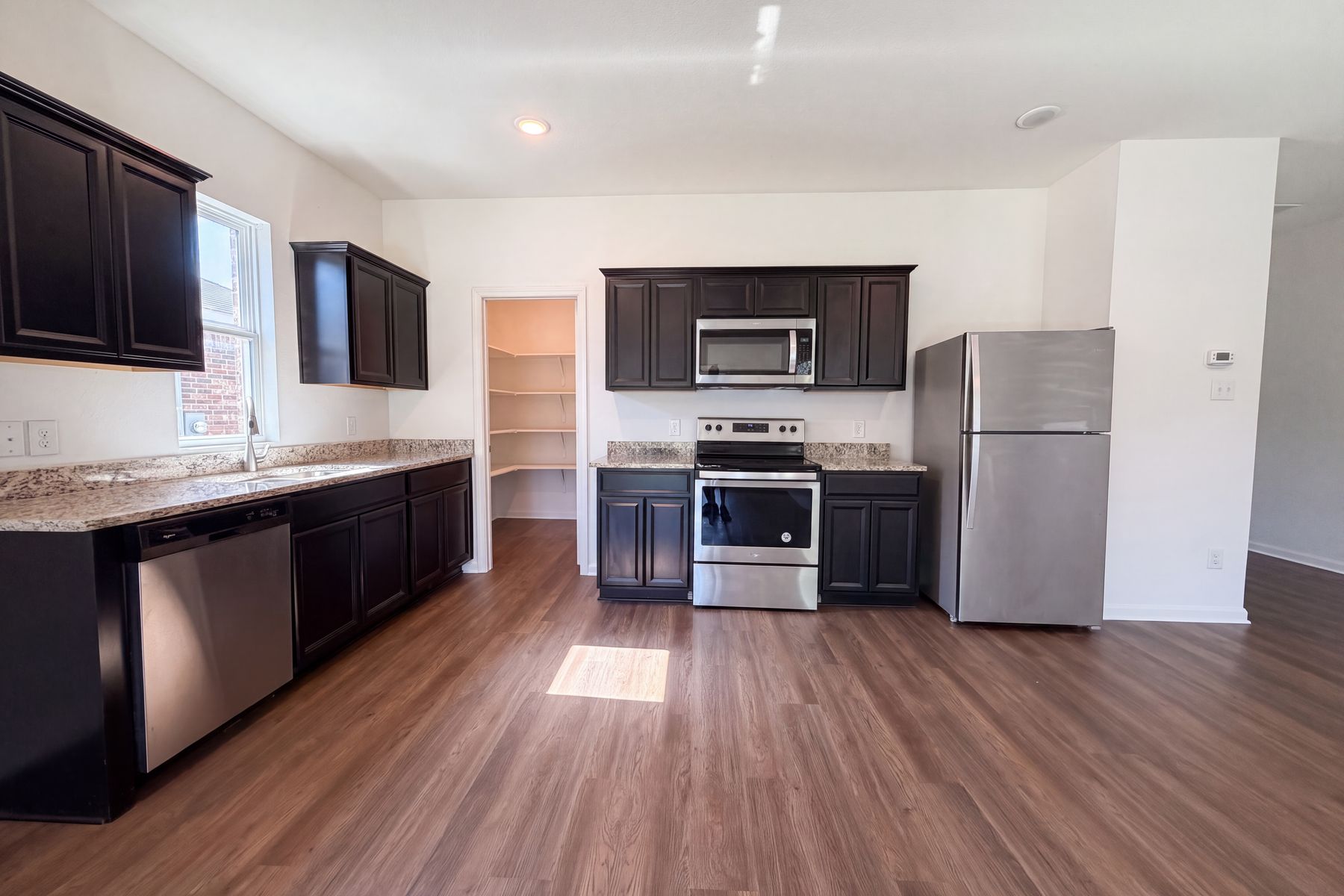 Photo 2 of 17 of 429 Starboard Dr, Crowley, TX