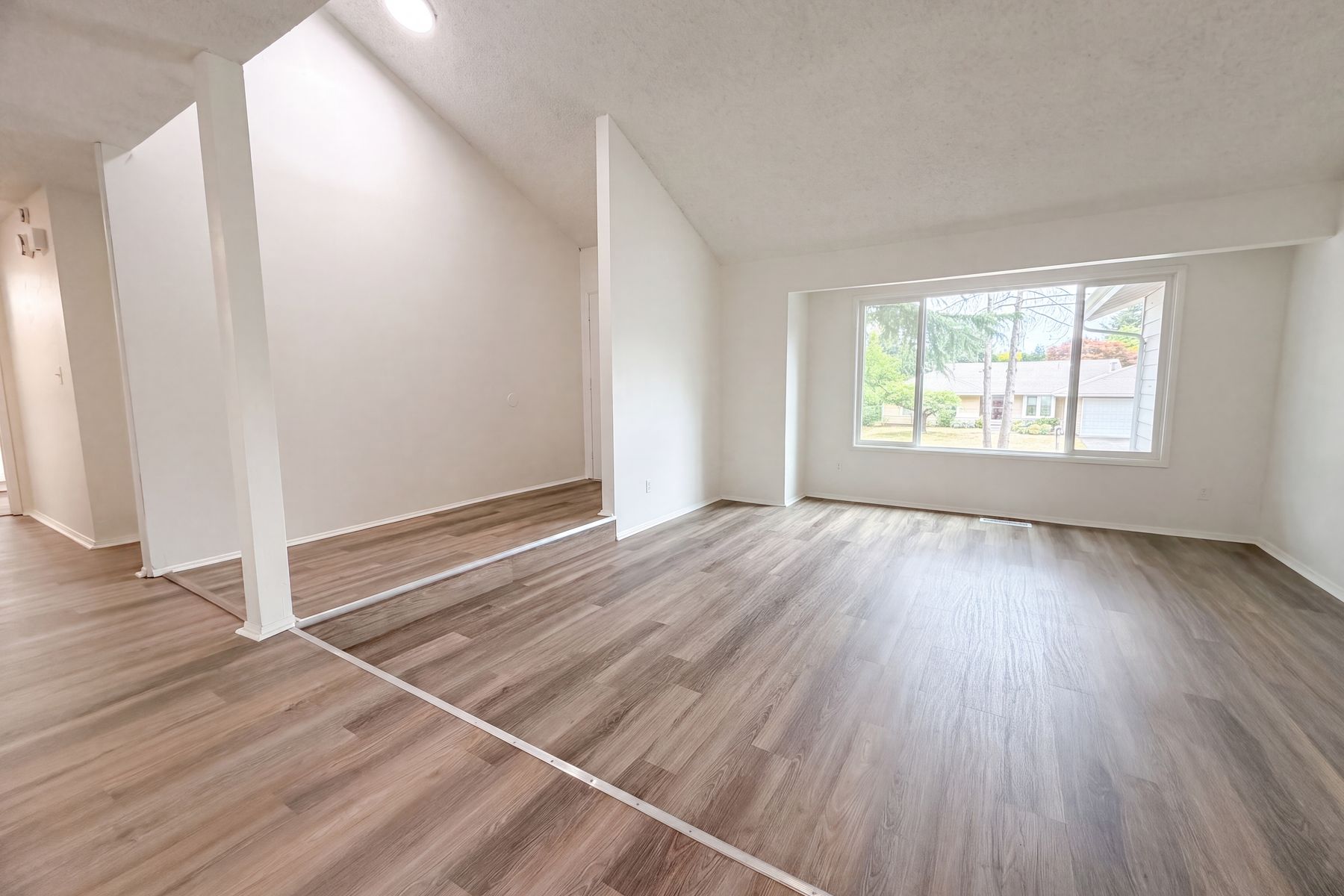 Property photo 3 of 3755 SW 4th St