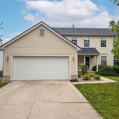 Property photo 1 of 7966 Lazelle Woods Dr