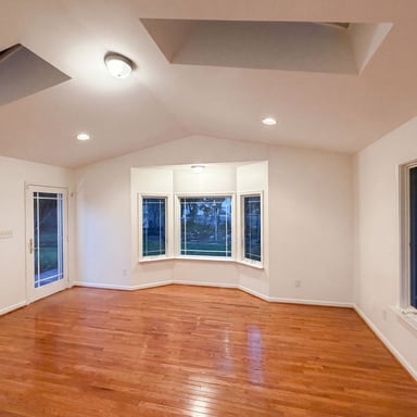 Property photo 3 of 8947 Rosewood St