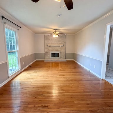 Property photo 3 of 1148 Blossom Ter