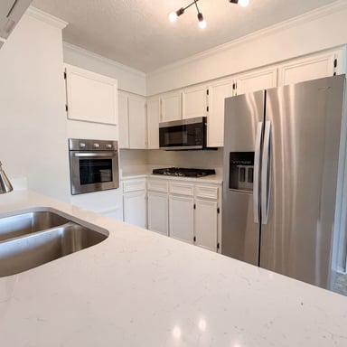Property photo 2 of 501 E Central Dr