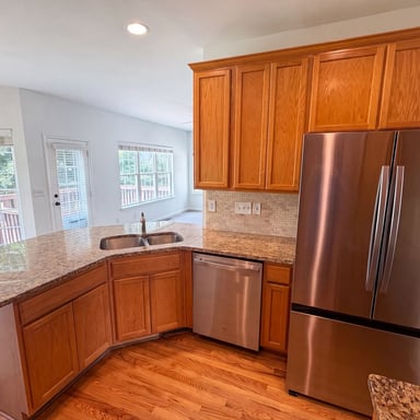Property photo 2 of 2318 Phlox Ct
