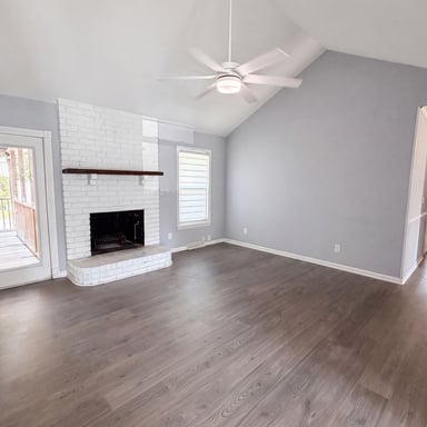 Property photo 3 of 189 Tall Pines Rd