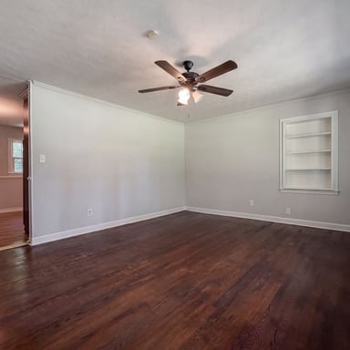 Property photo 3 of 4060 Rosehill Rd