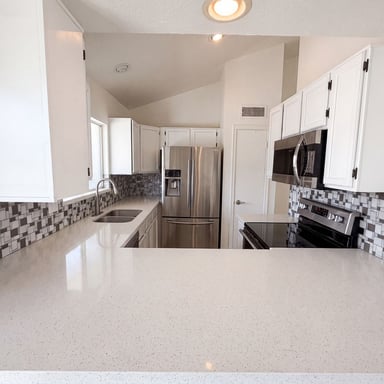 Property photo 2 of 6915 W Cherry Hills Dr