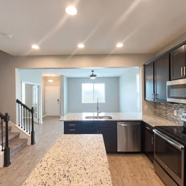 Property photo 2 of 2264 Ficus Aly