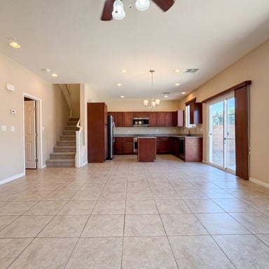 Property photo 3 of 6472 Haypress Ct