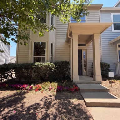 Property photo 1 of 10636 Traymore Dr