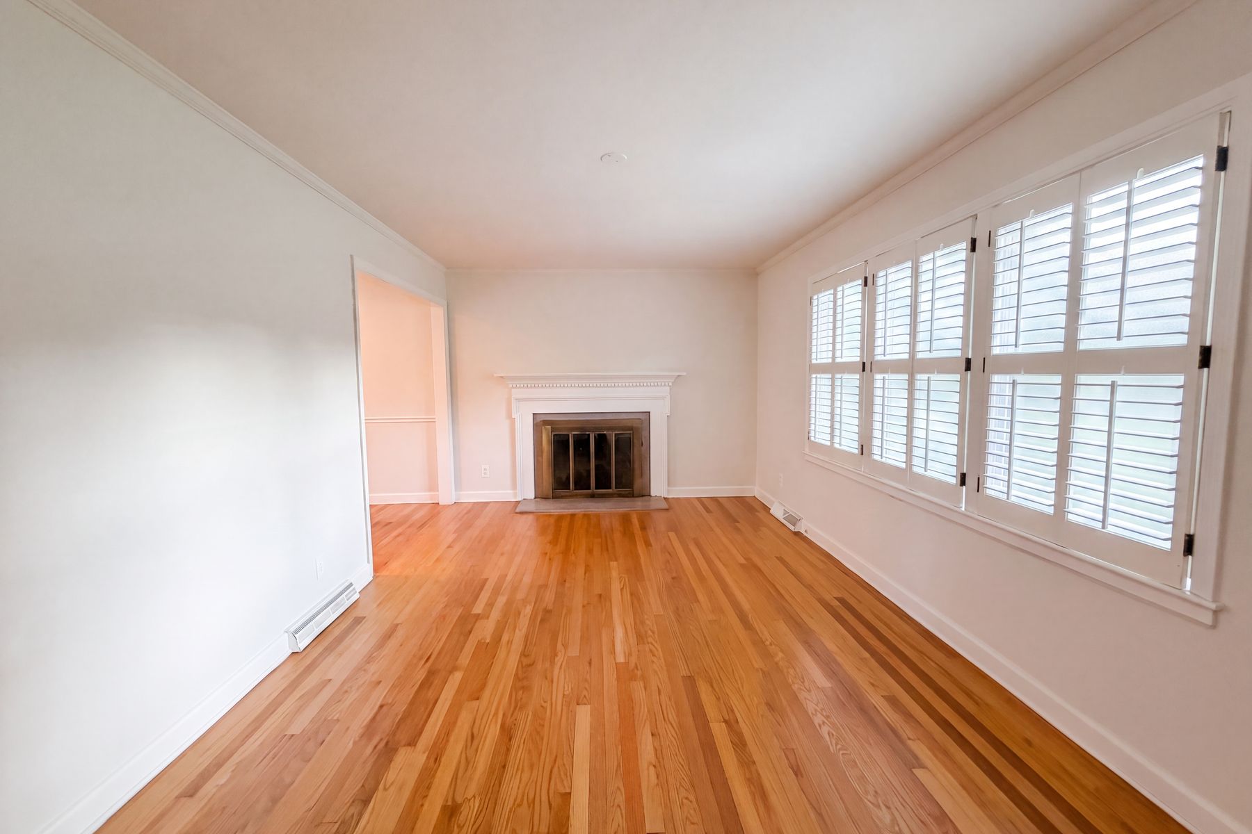 Property photo 3 of 1248 Christopher Cir