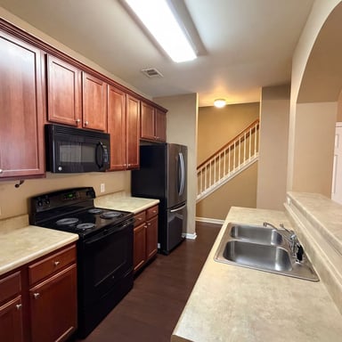 Property photo 2 of 1205 Mistyhaynes Way
