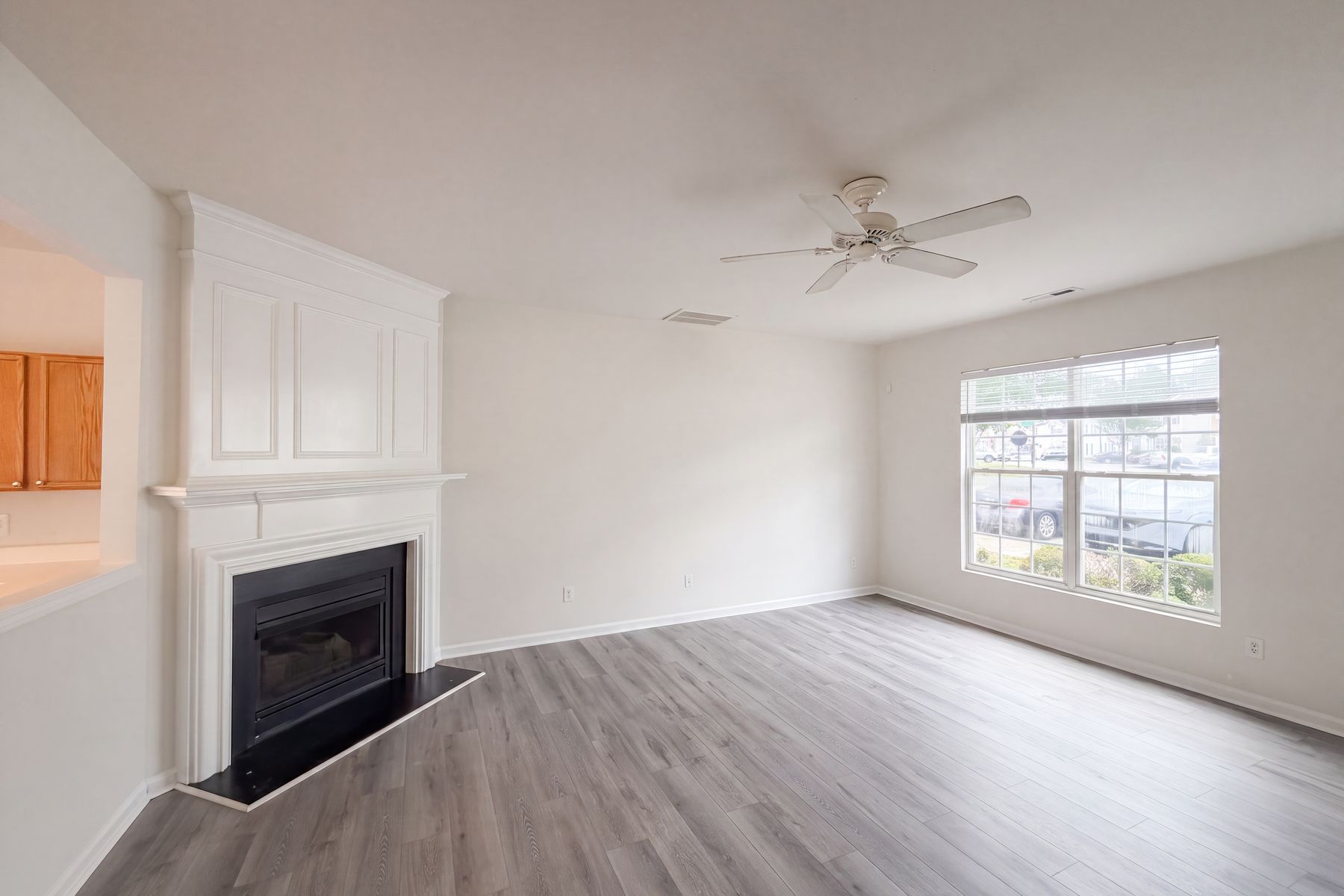 Property photo 3 of 5111 Brooke Lauren Ln