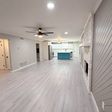 Property photo 3 of 13214 Deepwater Cir