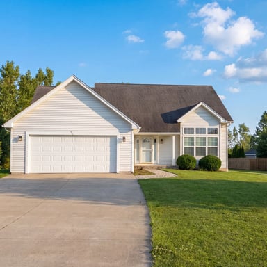 Property photo 1 of 5704 Yanni Ct