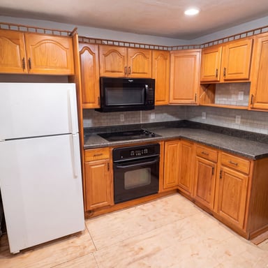 Property photo 2 of 20509 E Reno Ave