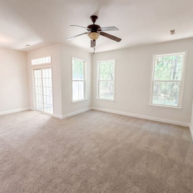Property photo 3 of 9622 Scarborough Ct