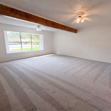 Property photo 2 of 504 Love Cir