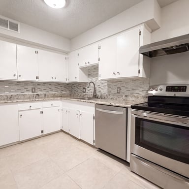 Property photo 2 of 2503 McCue Rd Apt 6