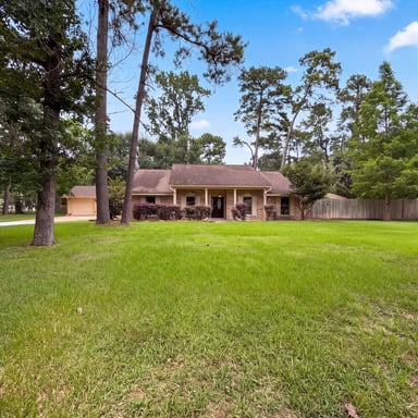 Property photo 1 of 11614 Mile Dr