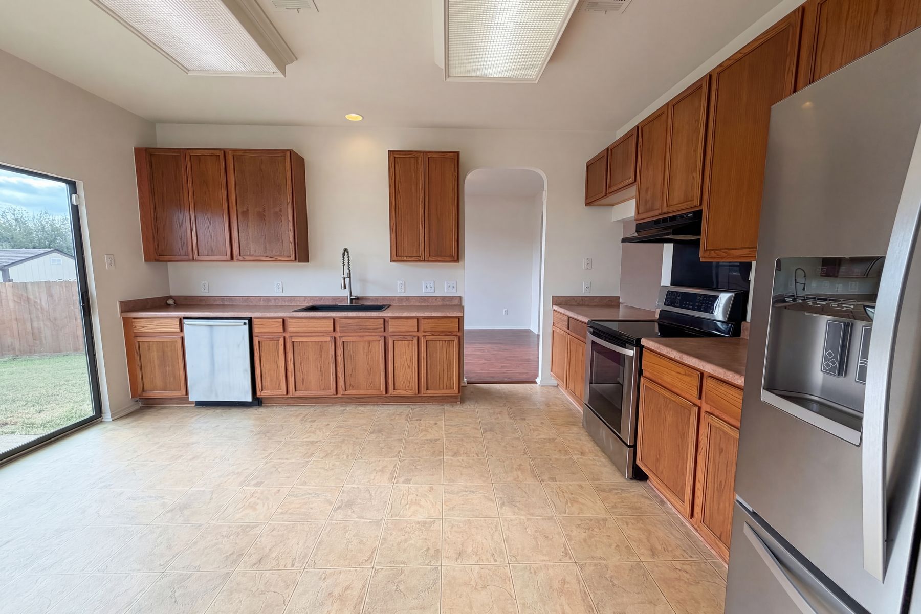 Photo 2 of 19 of 8506 Sunset Canyon Dr, Temple, TX