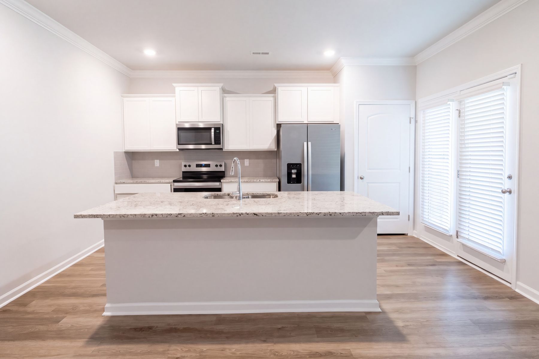 Photo 2 of 58 of 12898 Golden Hay Cir NW, Madison, AL