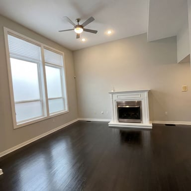 Property photo 3 of 2272 W 5th St