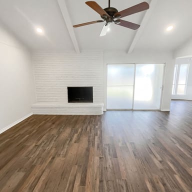Property photo 3 of 2800 N Surrey Dr