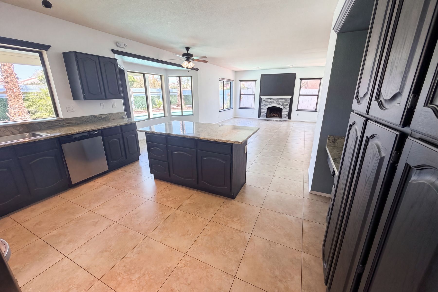 Photo 2 of 45 of 3810 N Wintergreen Way, Avondale, AZ