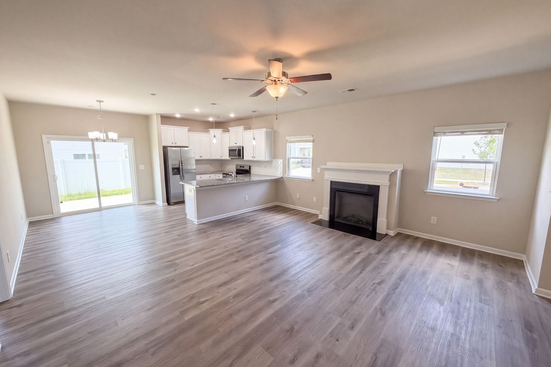 Property photo 3 of 4104 Stoneygreen Ln