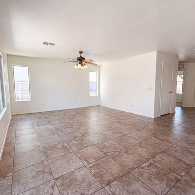 Property photo 3 of 2232 E Cochise Ave