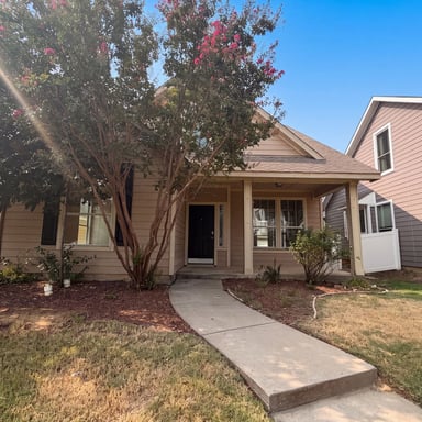 Property photo 1 of 10312 Franklin Dr