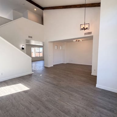 Property photo 3 of 17645 W Hale Bopp Dr